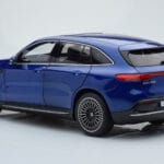 Mercedes EQC 400 Brilliant Zils NZG 1:18 - image 5 of 8
