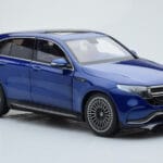 Mercedes EQC 400 Brilliant Zils NZG 1:18 - image 6 of 8