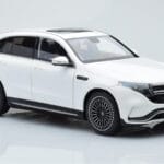 Mercedes EQC 400 Diamond Balts NZG 1:18 - image 6 of 8