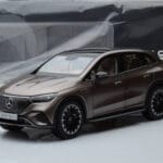 Mercedes EQE SUV X294 AMG Line Velvet Brūns NZG 1:18 - image 8 of 8