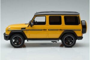 Mercedes AMG G63 W463 Crazy Color Solar Beam Dīlera Izdevums GT Spirit 1:18 B66961012 Sveķi — attēls 3 no 6