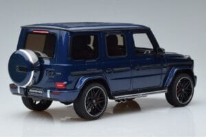 Mercedes AMG G63 W464 Zils GT Spirit 1:18 GT261 Sveķi — attēls 2 no 6