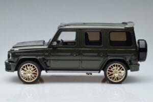Mercedes G63 Brabus 700 Widestar W463 Zaļš GT Spirit 1:18 GT274 Sveķi — attēls 3 no 6
