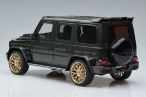 Mercedes G63 Brabus 700 Widestar W463 Zaļš GT Spirit 1:18 GT274 Sveķi — attēls 5 no 6