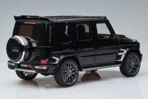 Mercedes G63 Brabus 700 Widestar W463 Pērļmelnā GT Spirit 1:18 KJ040 Sveķi — attēls 2 no 6