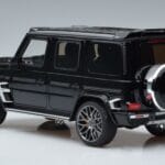 Mercedes G63 Brabus 700 Widestar W463 Pērļmelnā GT Spirit 1:18 KJ040 Sveķi - image 5 of 6
