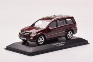 Mercedes GL X164 Karneols Sarkans Minichamps 1:43 B66962226 Metāls — attēls 2 no 4