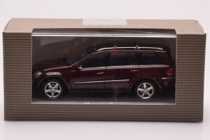 Mercedes GL X164 Karneols Sarkans Minichamps 1:43 B66962226 Metāls — attēls 4 no 4