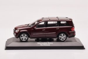 Mercedes GL X164 Karneols Sarkans Minichamps 1:43