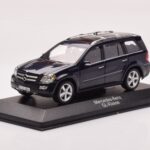 Mercedes GL X164 Tanzanite Zils Minichamps 1:43 - image 2 of 4