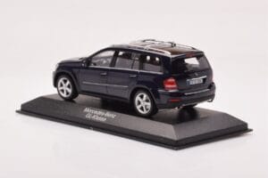 Mercedes GL X164 Tanzanite Zils Minichamps 1:43 B66962228 Metāls — attēls 3 no 4