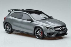 Mercedes AMG GLA 45 X156 Dīlera Izdevums GT Spirit 1:18 B66960467 Sveķi — attēls 4 no 6