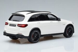 Mercedes GLC 63 AMG X253 Balts GT Spirit 1:18 B66965713 Sveķi — attēls 2 no 6