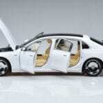 Mercedes Maybach S600 W222 V12 Biturbo Diamond Balts Almost Real 1:18 - image 5 of 11