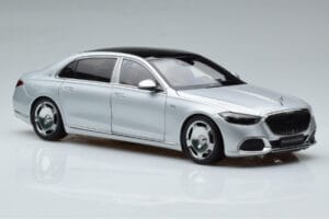 Mercedes Maybach S600 W222 V12 Biturbo Hightech Sudrabs Almost Real 1:18 820118 Metāls — attēls 6 no 12