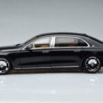 Mercedes Maybach S600 W222 V12 Biturbo Obsidian Melns Almost Real 1:18 - image 5 of 11