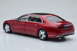 Mercedes Maybach S600 W222 V12 Biturbo Patagonia Sarkans Almost Real 1:18 820119 Metāls — attēls 7 no 10