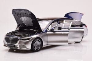 Mercedes Maybach S680 W223 Nautical Zils Cirrus Sudrabs Almost Real 1:18 820125 Metāls — attēls 2 no 8