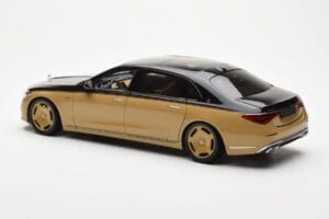 Mercedes Maybach S680 W223 Obsidian Melns Sand Almost Real 1:18 820124 Metāls — attēls 6 no 7