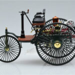 Mercedes Patent Motorwagen Zaļš Norev 1:18 - image 3 of 6