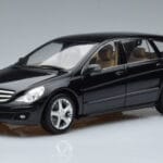 Mercedes R-Class W251 Obsidian Melns Minichamps 1:18 B66962325 Metāls