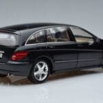 Mercedes R-Class W251 Obsidian Melns Minichamps 1:18 B66962325 Metāls - image 3 of 7