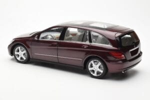 Mercedes R-Class W251 Sarkans Metallic Minichamps 1:18 150034602 Metāls — attēls 7 no 8