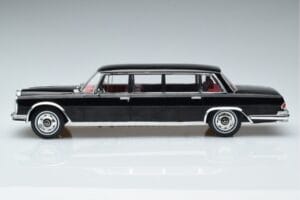 Mercedes 600 LWB Pullman W100 Melns MCG 1:18 MCG18187 Metāls — attēls 3 no 6
