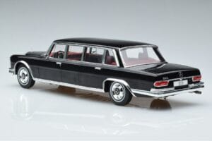 Mercedes 600 LWB Pullman W100 Melns MCG 1:18 MCG18187 Metāls — attēls 5 no 6