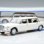 Mercedes S-Class 600 W100 LWB Pullman Balts MCG 1:18 MCG18188 Metāls - image 6 of 6