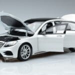Mercedes S-Class W222 AMG Line Norev 1:18 183792 Metāls - image 2 of 7