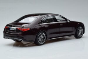 Mercedes S-Class W223 AMG Line Sarkans Norev 1:18 183804 Metāls — attēls 3 no 8