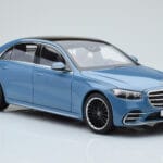 Mercedes S-Class W223 Vintage Zils Norev 1:18 - image 5 of 7