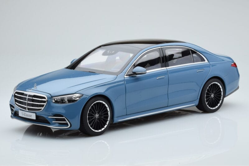 Mercedes S-Class W223 Vintage Zils Norev 1:18