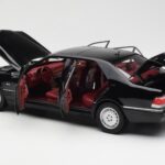 Mercedes S600 W140 Melns Norev 1:18 - image 5 of 8