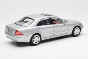 Mercedes S600 W220 Sudraba Metallic Norev 1:18 183810 Metāls — attēls 3 no 8