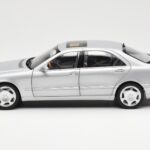 Mercedes S600 W220 Sudraba Metallic Norev 1:18 - image 4 of 8