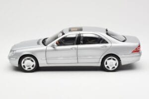 Mercedes S600 W220 Sudraba Metallic Norev 1:18 183810 Metāls — attēls 4 no 8
