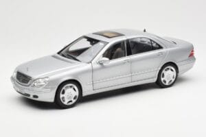 Mercedes S600 W220 Sudraba Metallic Norev 1:18