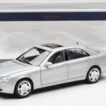 Mercedes S600 W220 Sudraba Metallic Norev 1:18 - image 8 of 8