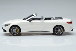 Mercedes AMG S63 A217 Kabriolets Diamond Balts GT Spirit 1:18 B66965712 Sveķi — attēls 3 no 6