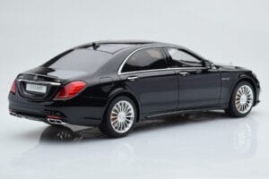 Mercedes AMG S65 W222 Melns GT Spirit 1:18 ZM043 Sveķi — attēls 2 no 6