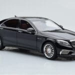 Mercedes AMG S65 W222 Melns GT Spirit 1:18 - image 4 of 6