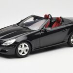 Mercedes SLK R171 Obsidian Melns Metallic Minichamps 1:18