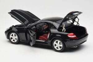 Mercedes SLK R171 Obsidian Melns Metallic Minichamps 1:18 B66962319 Metāls — attēls 6 no 9