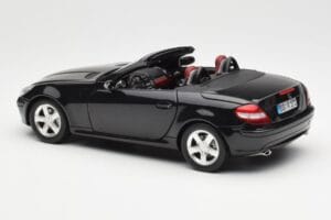 Mercedes SLK R171 Obsidian Melns Metallic Minichamps 1:18 B66962319 Metāls — attēls 8 no 9