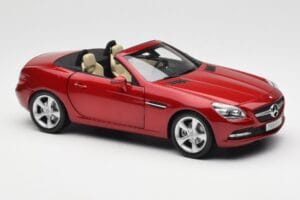 Mercedes SLK R172 Designo Zircon Sarkans Minichamps 1:18 B66960513 Metāls — attēls 6 no 8