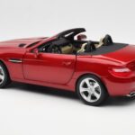 Mercedes SLK R172 Designo Zircon Sarkans Minichamps 1:18 - image 7 of 8