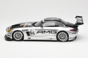 Mercedes SLS AMG GT3 #96 M. Hakkinen AMG Customer Sports 6 Hours of Zhuhai ILMC 2011 Minichamps 1:18 B66960197 Metāls — attēls 3 no 6