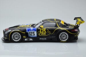 Mercedes SLS AMG GT3 Rowe Racing #125 Zehe / Bullitt / Renger / Hartung ADAC 24 Hours of Nurburgring 2013 Minichamps 1:18 151 — attēls 3 no 6